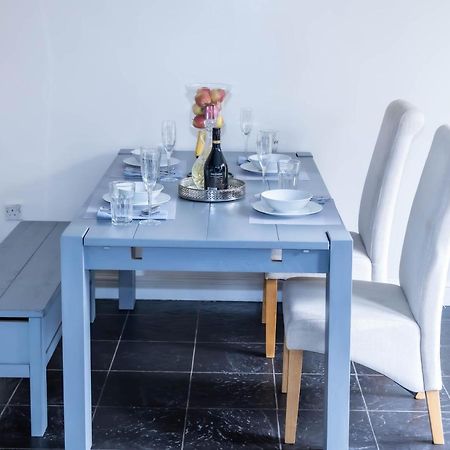Penda Contractor And Leisure Guests Nottingham Βίλα Εξωτερικό φωτογραφία