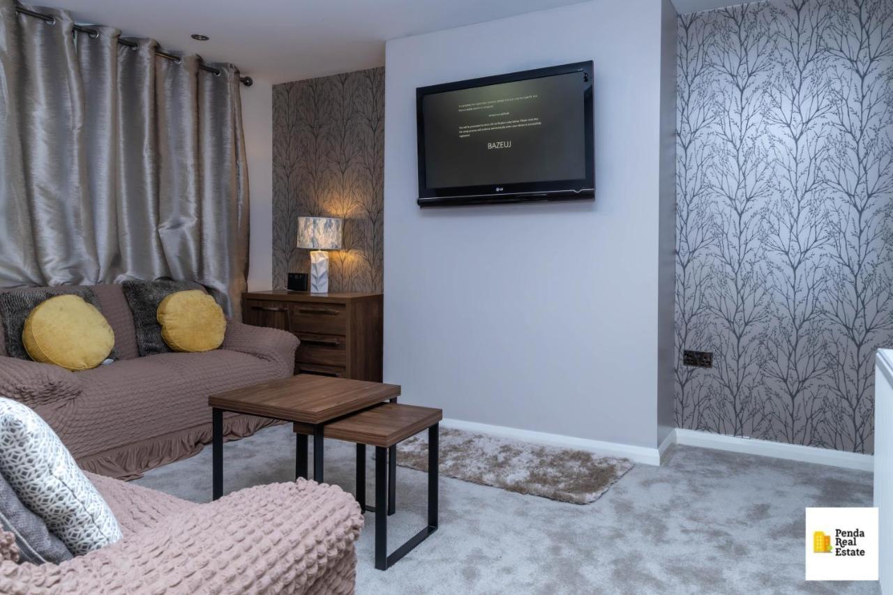 Penda Contractor And Leisure Guests Nottingham Βίλα Εξωτερικό φωτογραφία