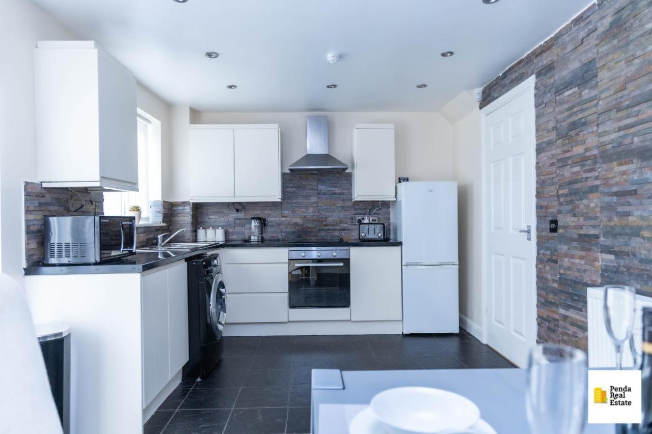 Penda Contractor And Leisure Guests Nottingham Βίλα Εξωτερικό φωτογραφία